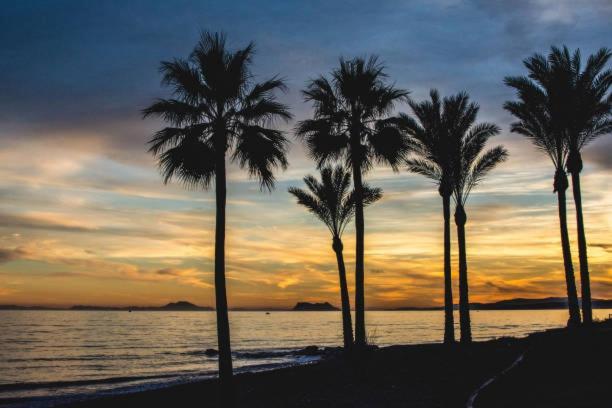 Loving Mediterranean Home Estepona Bagian luar foto