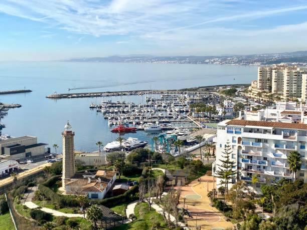 Loving Mediterranean Home Estepona Bagian luar foto